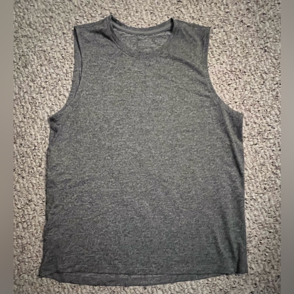 Lululemon women’s tank top